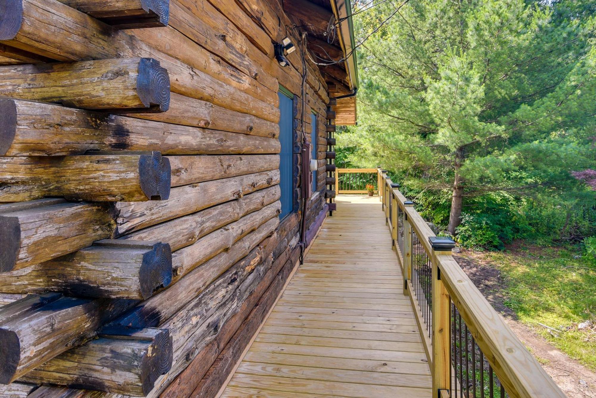 Fairhaven Harbor-Front Gem - Steps From The Water! Villa Luaran gambar