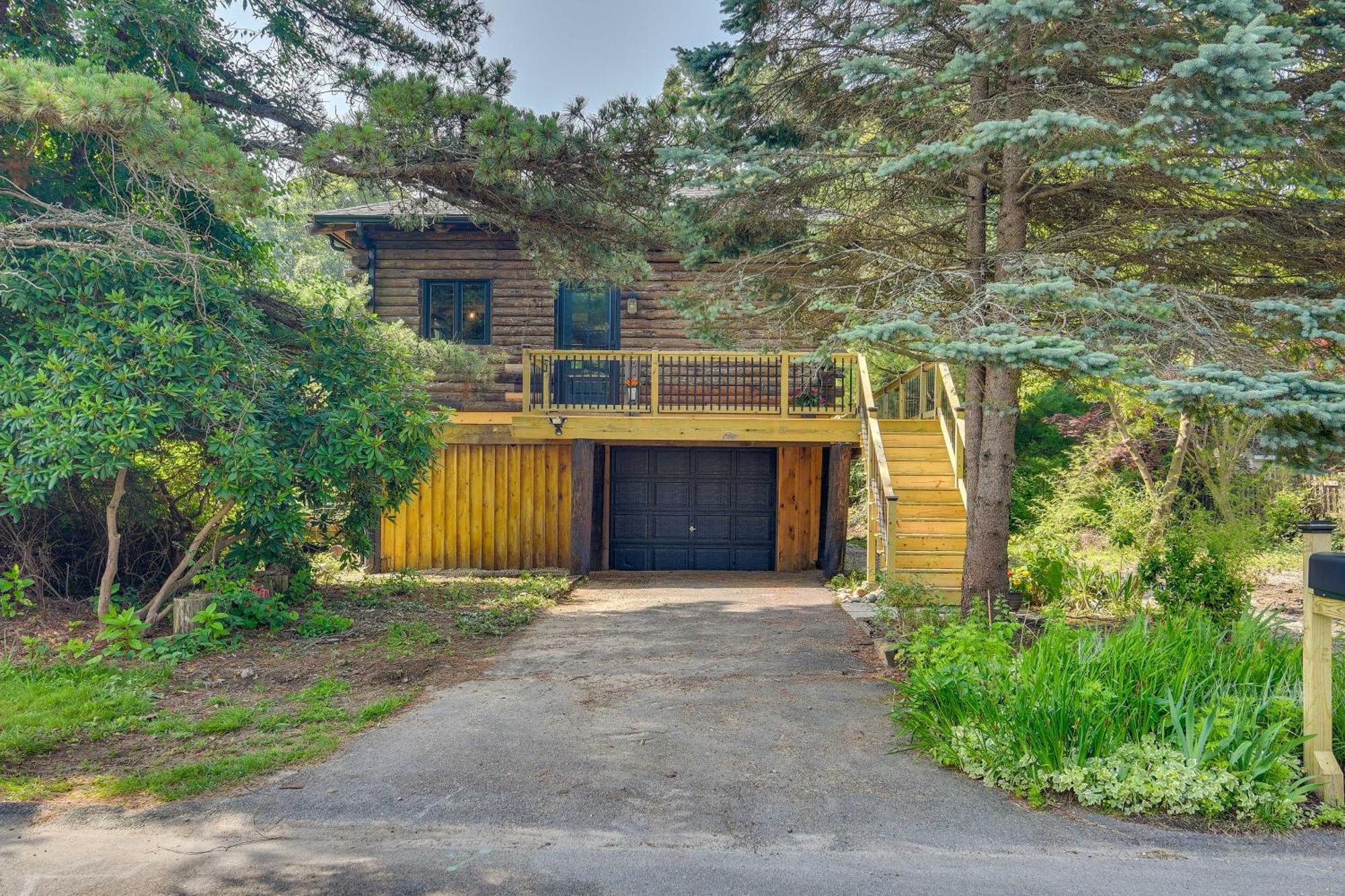 Fairhaven Harbor-Front Gem - Steps From The Water! Villa Luaran gambar